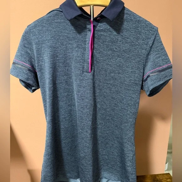 Under Armour Dark Gray Fitted Shirt - Picture 2 of 4